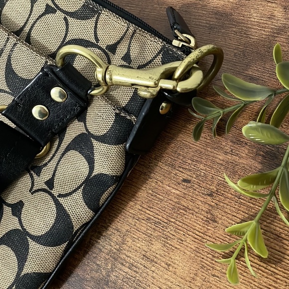 Coach Crossbody Bag Signature Logo Black Brown Beige Tan with Gold Hardware🖤🤎 - Picture 7 of 12